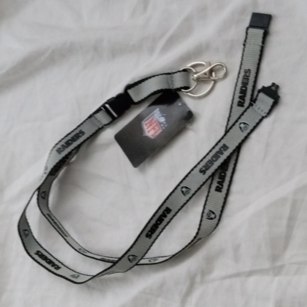 NFL Raiders UltraTech Lanyard Keychain Badge Ticket ID Keys Holder NWT